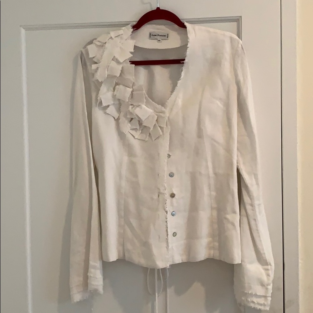 Blouse. White. Linen